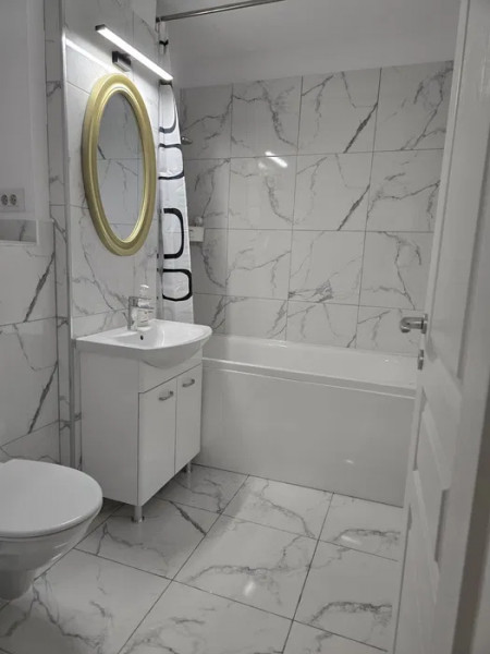 De închiriat – Apartament 2 camere decomandat, zona Meridius – Reyna, Constanța