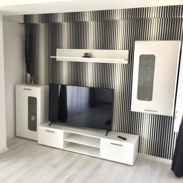 🏙️ Apartament Mamaia Summerland de închiriat — disponibil din 25 august!