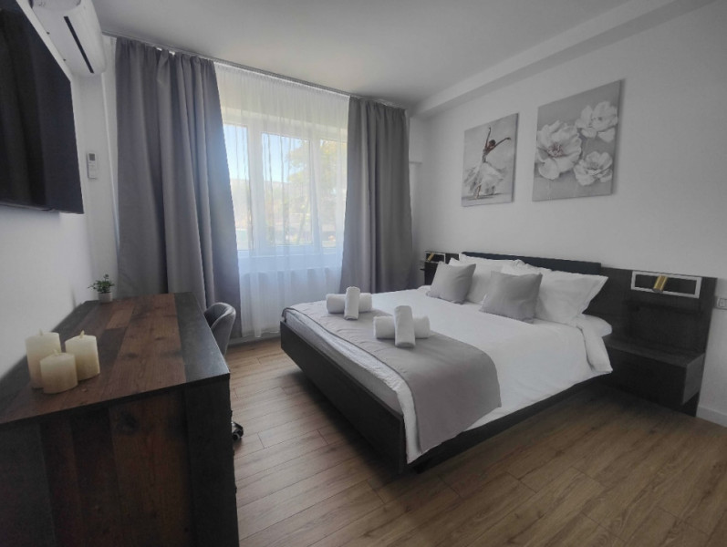 Închiriere apartament 3 camere an universitar  – Faleza Nord, Mamaia