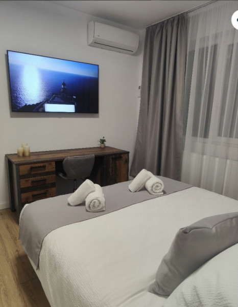 Închiriere apartament 3 camere an universitar  – Faleza Nord, Mamaia