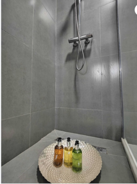 Închiriere apartament 3 camere an universitar  – Faleza Nord, Mamaia