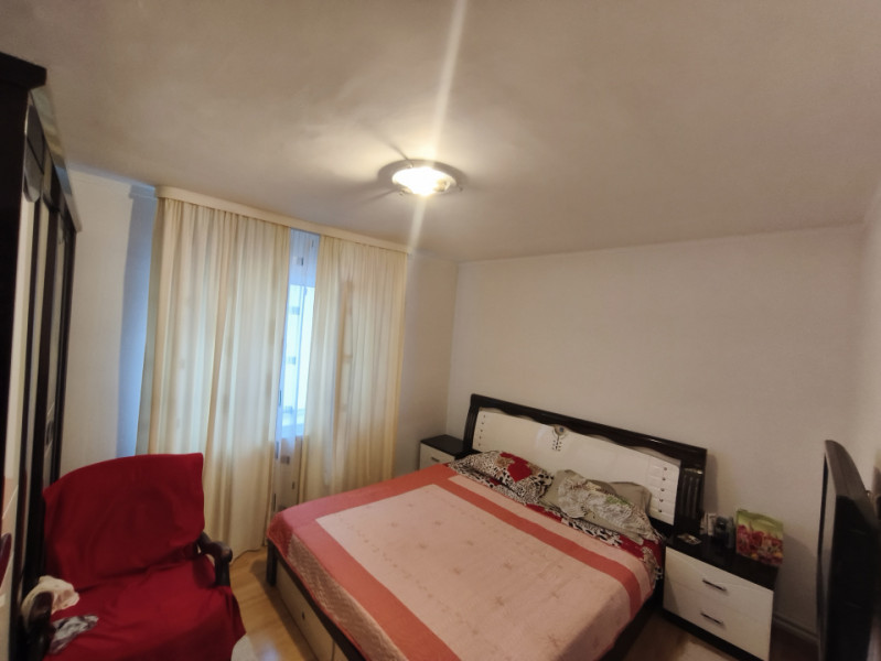 Exclusivitate Vanzare Clădire S+P+1 Faleza Nord cu teren 338 mp.