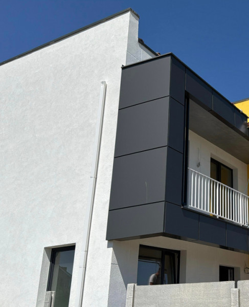 Vanzare Vila moderna cu terasa circulabila superioara 