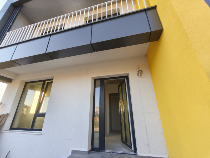 Vanzare Vila moderna cu terasa circulabila superioara 