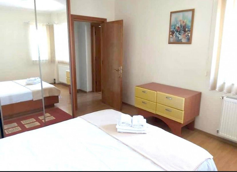 Închiriere apartament 3 camere – Vedere frontală la mare – Faleză Nord