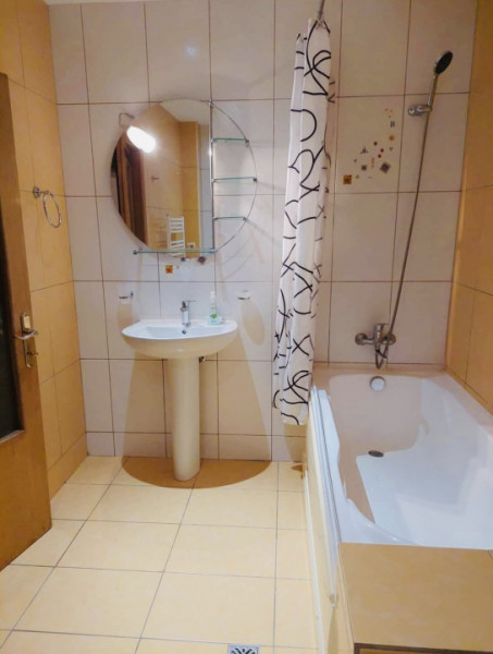 Închiriere apartament 3 camere – Vedere frontală la mare – Faleză Nord