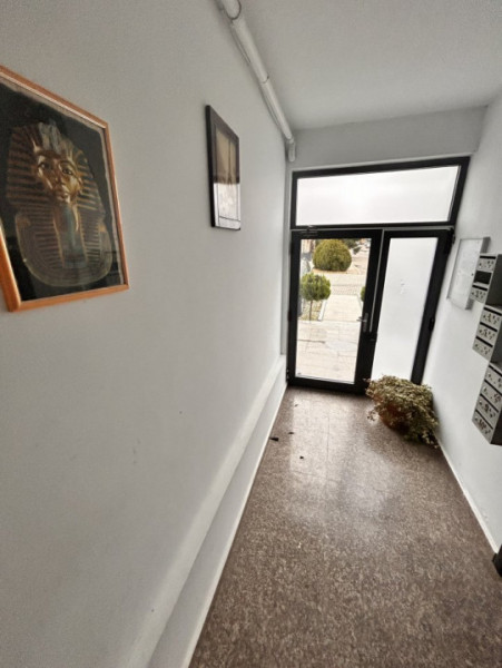 Inchiriere apartament Mamaia  zona Rex vedere lac 
