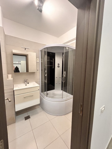 Inchiriere apartament Mamaia  zona Rex vedere lac 
