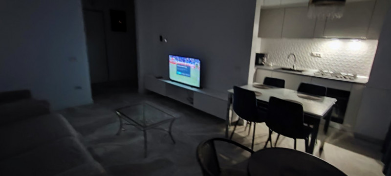 Inchiriere Apartament vedere superbă Lake On