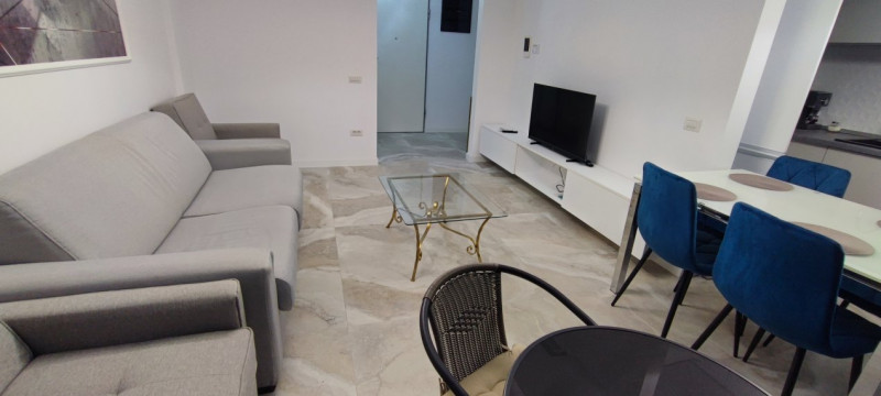 Inchiriere Apartament vedere superbă Lake On