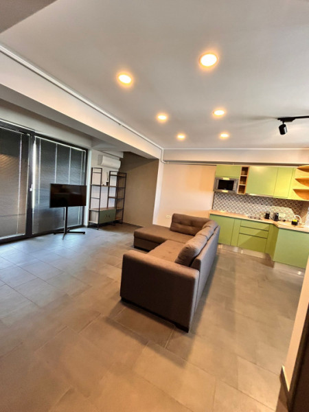 Vanzare Apartament Bulevardul Mamaia vedere lac parcare proprie 