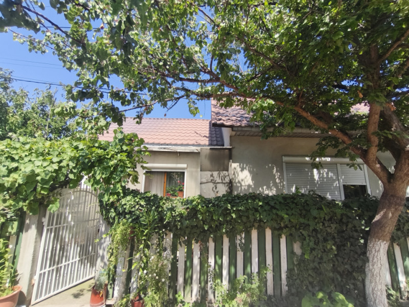Vânzare Casa cocheta din bca in Năvodari cu toate dotarile