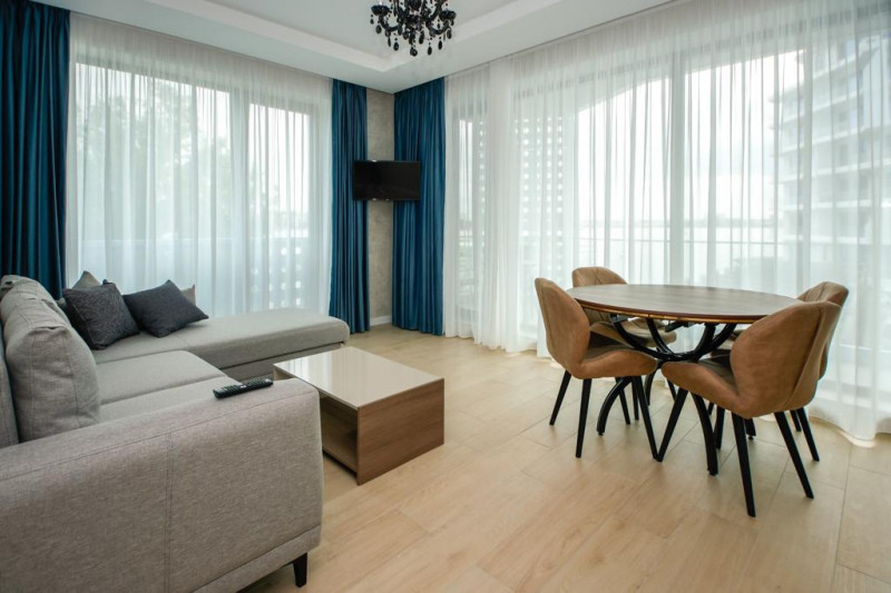  🏡 Închiriere apartament 2 camere – Lake On Mamaia, vedere lac