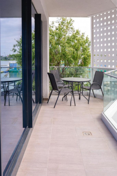  🏡 Închiriere apartament 2 camere – Lake On Mamaia, vedere lac