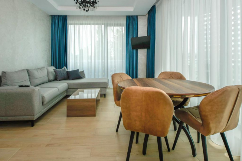  🏡 Închiriere apartament 2 camere – Lake On Mamaia, vedere lac