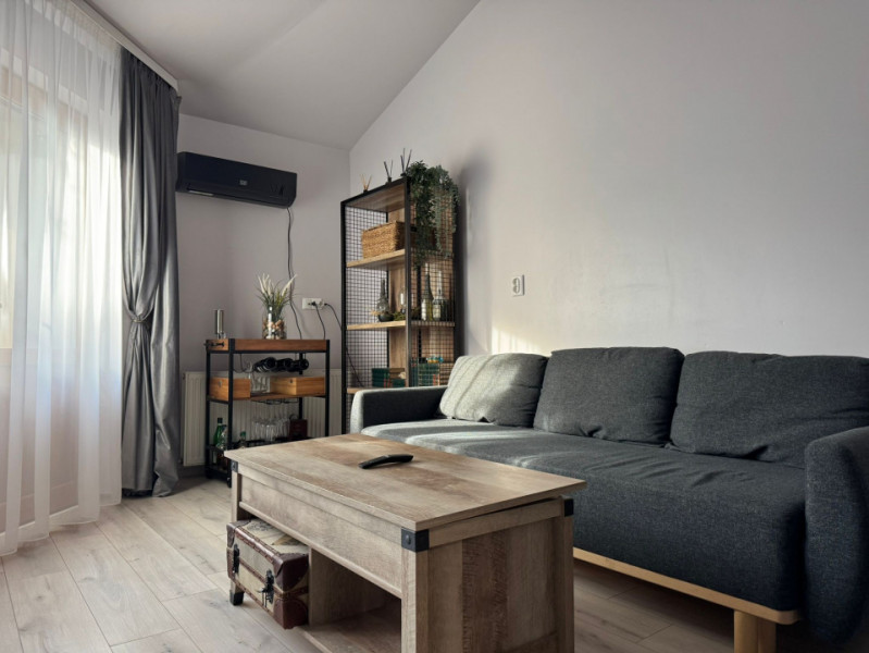 Apartament 2 camere în Faleză Nord – curte interioară și parcare