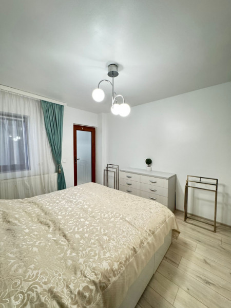 Apartament 2 camere în Faleză Nord – curte interioară și parcare