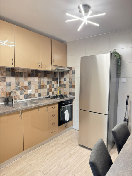 Apartament 2 camere în Faleză Nord – curte interioară și parcare