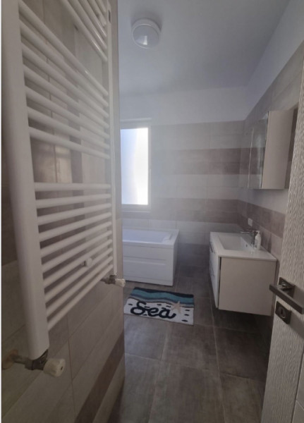 Închiriere Apartament 3 Camere – Bloc Nou, Zona Veterani