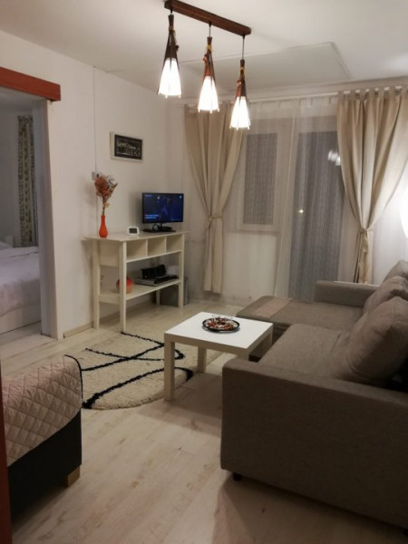 Apartament impecabil intrare Stațiunea Mamaia valabil extrasezon