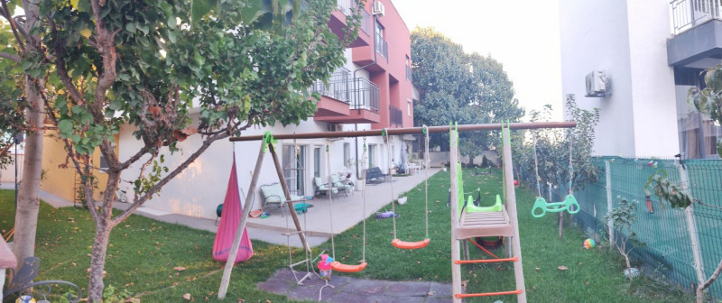 Inchiriere Apartament 3 camere spațios cu terasa si grătar grill