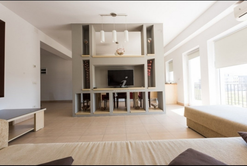 Inchiriere Apartament cu 2 camere spațios pe malul marii
