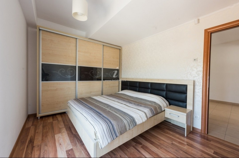 Inchiriere Apartament cu 2 camere spațios pe malul marii