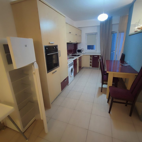 Inchiriere Apartament cu 2 camere spațios pe malul marii