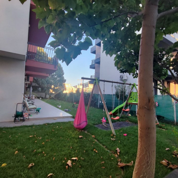 Inchiriere Apartament cu 2 camere spațios pe malul marii