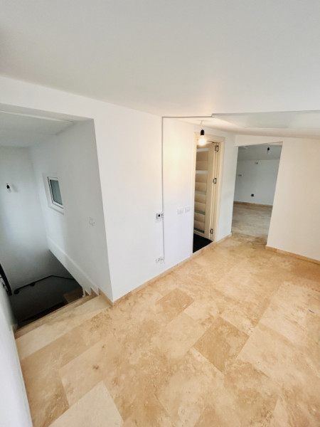 Închiriere apartament duplex – spațiu reprezentativ ultracentral, Parc Primarie