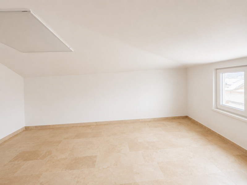 Închiriere duplex nemobilat 150 mp vis-a-vis Parc Primărie/Fantasio