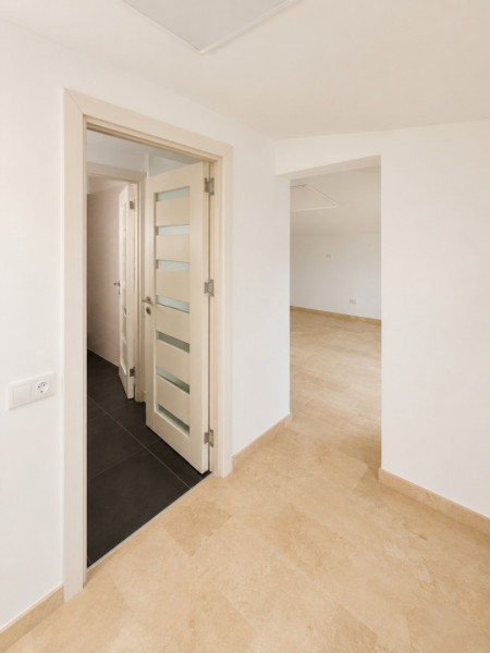 Închiriere duplex nemobilat 150 mp vis-a-vis Parc Primărie/Fantasio
