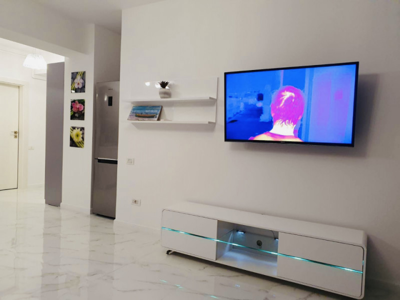 Închiriere Apartament 2 Camere – Bloc Nou, Zona Butoaie, Mamaia Stațiune
