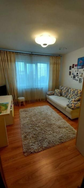 Apartament 3 camere Macul Rosu centrala gaz și loc parcare