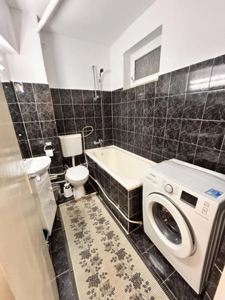 Garsonieră de închiriat – Tomis Nord, str. Cismelei lângă Scoala 29