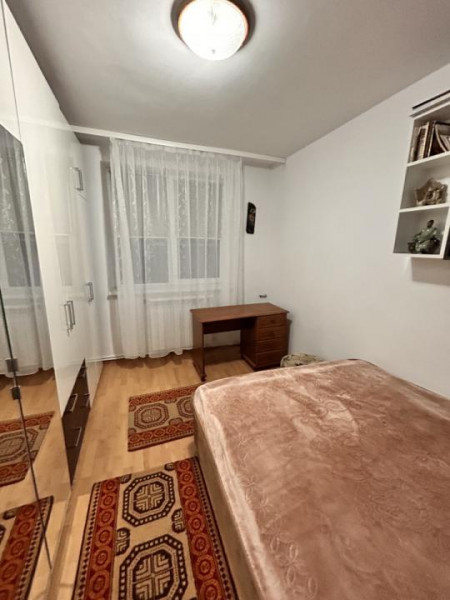 Închiriere apartament 3 camere -Aleea Grădinilor, City Park Mall