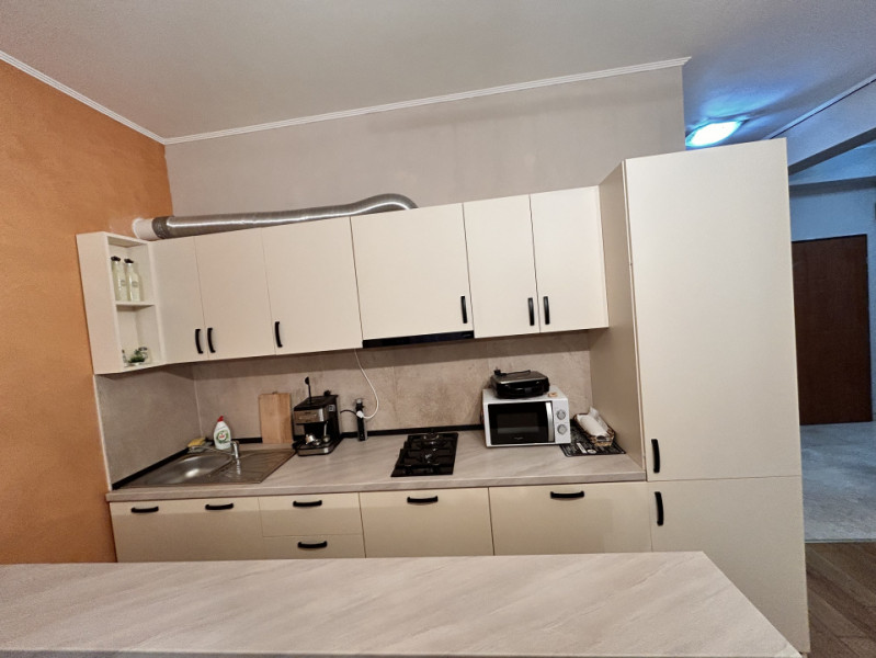 🏖️ Apartament 3 camere de închiriat – Mamaia Central, zona Butoaie