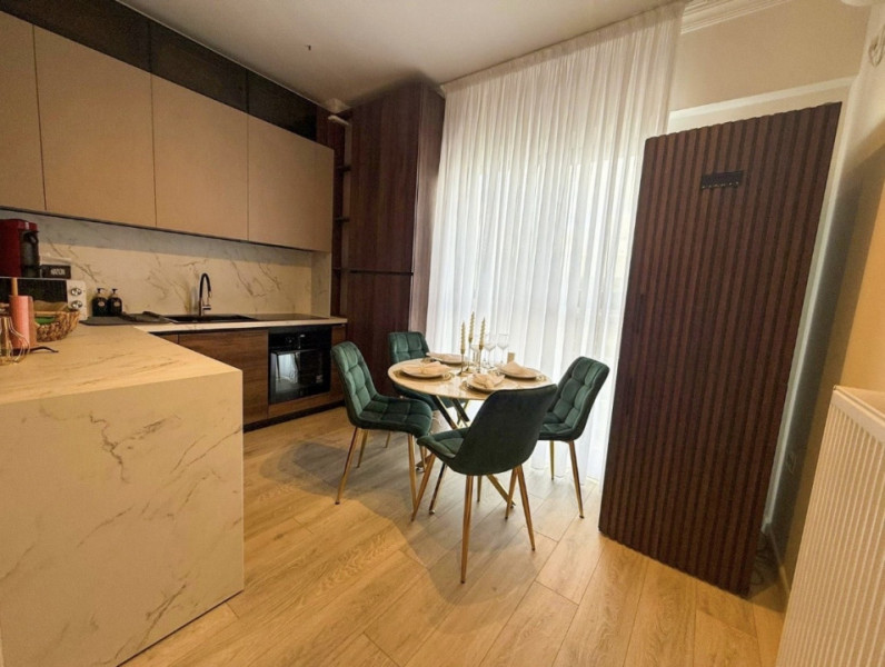  Închiriere apartament 3 camere Energia Residence loc parcare suprateran.