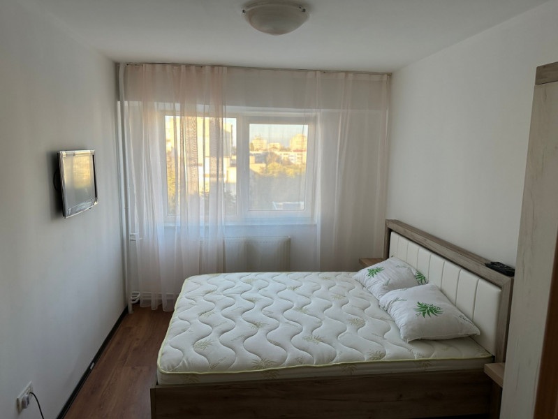 Inchiriere apartament 3 camere – Zona Boema