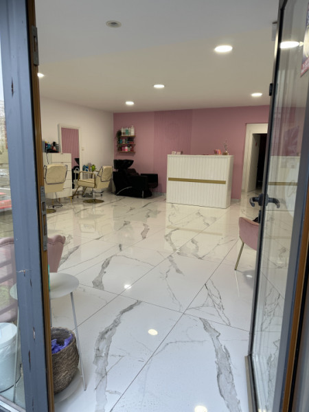 Spatiu pretabil activități multiple acces direct bulevard zona Dacia