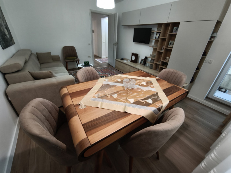 Închiriere Apartament modern Centru cu centrala gaz