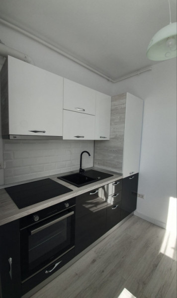 Inchiriere Apartament 2 camere bloc lux