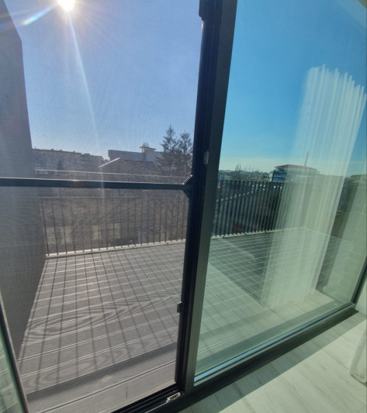 Inchiriere Apartament 2 camere bloc lux