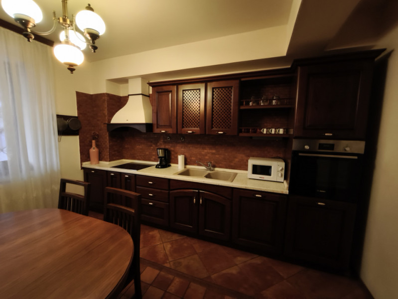 Vânzare Apartament - Duplex cu dotări bulevard Mamaia parcare privata