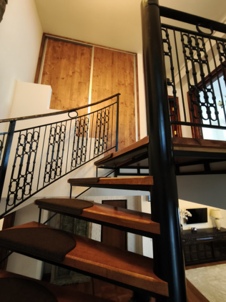 Vânzare Apartament - Duplex cu dotări bulevard Mamaia parcare privata