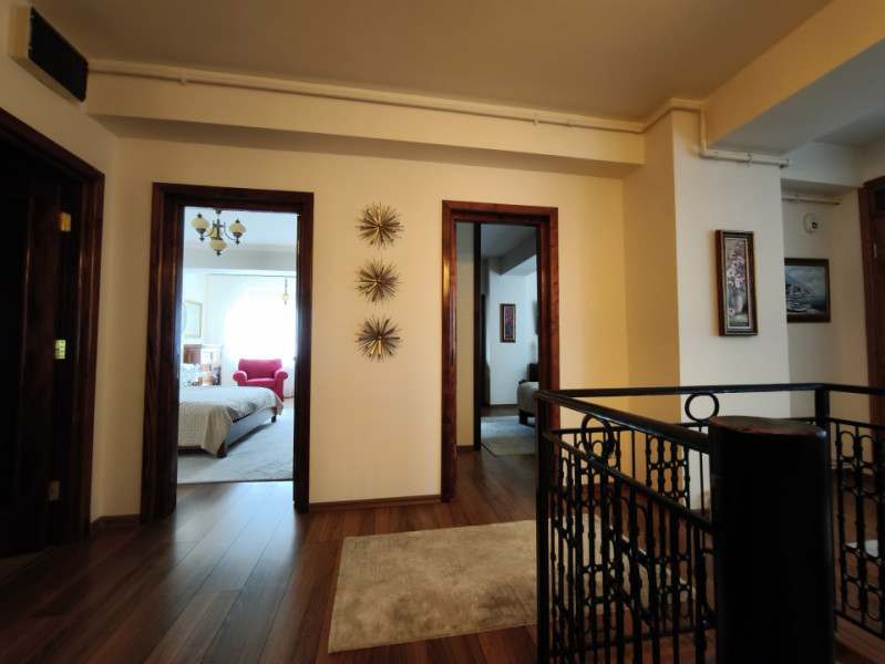 Vânzare Apartament - Duplex cu dotări bulevard Mamaia parcare privata