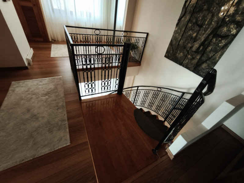 Vânzare Apartament - Duplex cu dotări bulevard Mamaia parcare privata