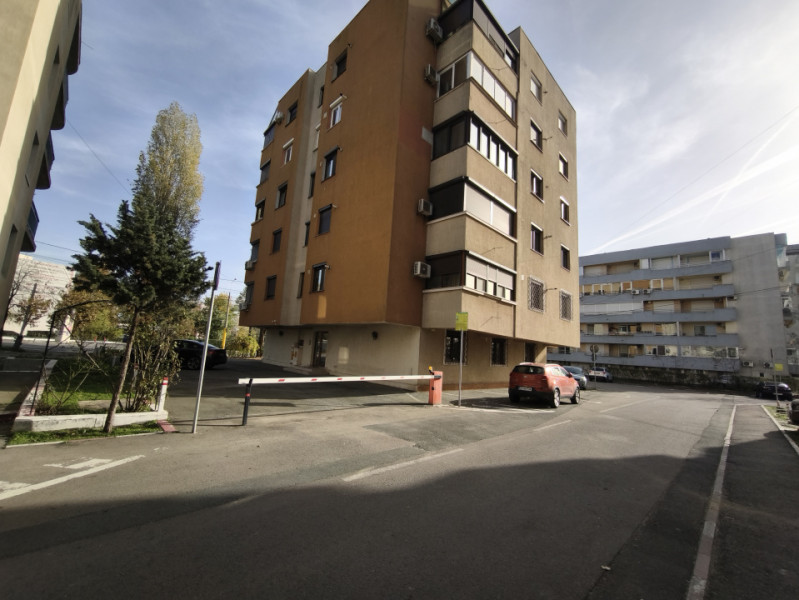 Vânzare Apartament - Duplex cu dotări bulevard Mamaia parcare privata