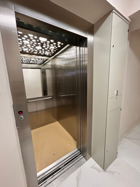 Vânzare Apartament cu bucătărie închisă bloc nou 