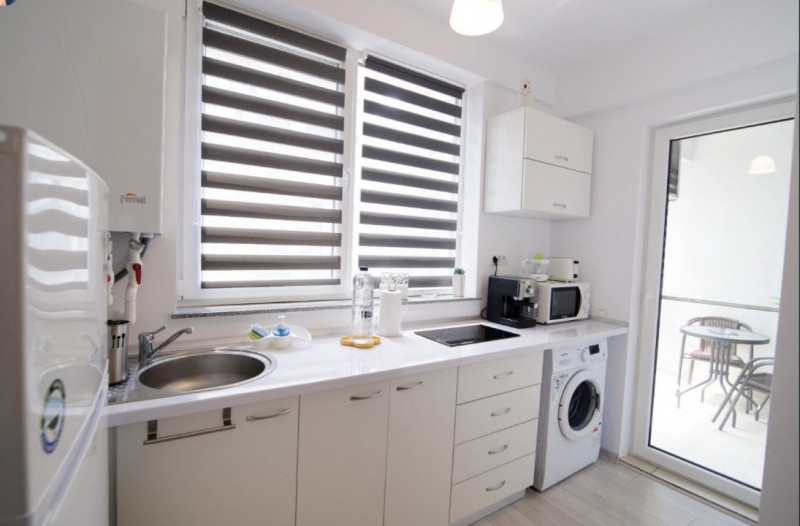 Apartament coquet Mamaia White Tower termen lung 